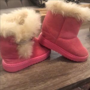 Pink toddler boots size 6